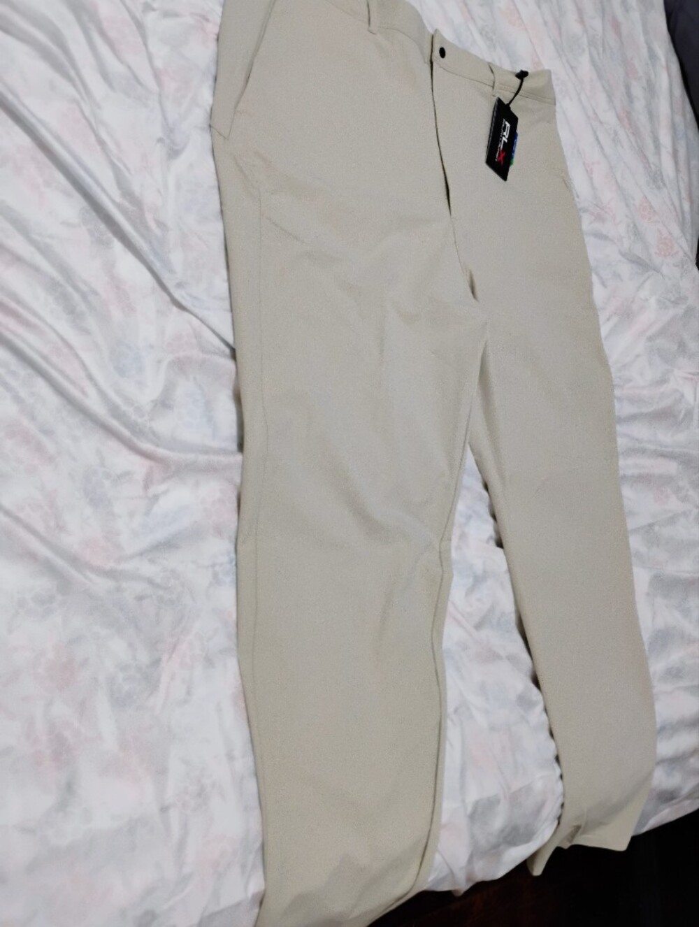 RLX Ralph Lauren Men's Sand Color Golf Pants Size: 40x32 NWT